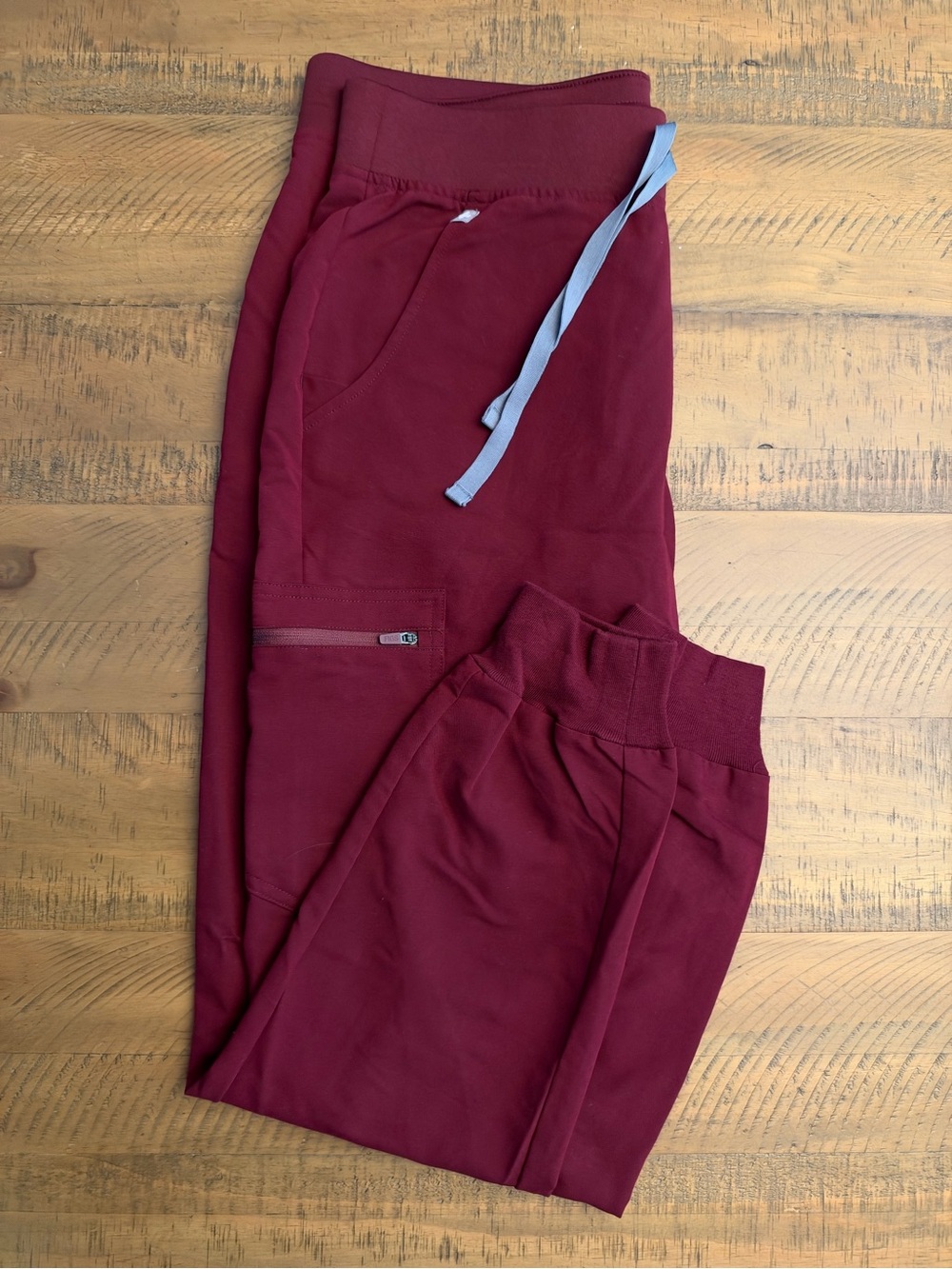 Women’s Figs Jogger Scrub Pants